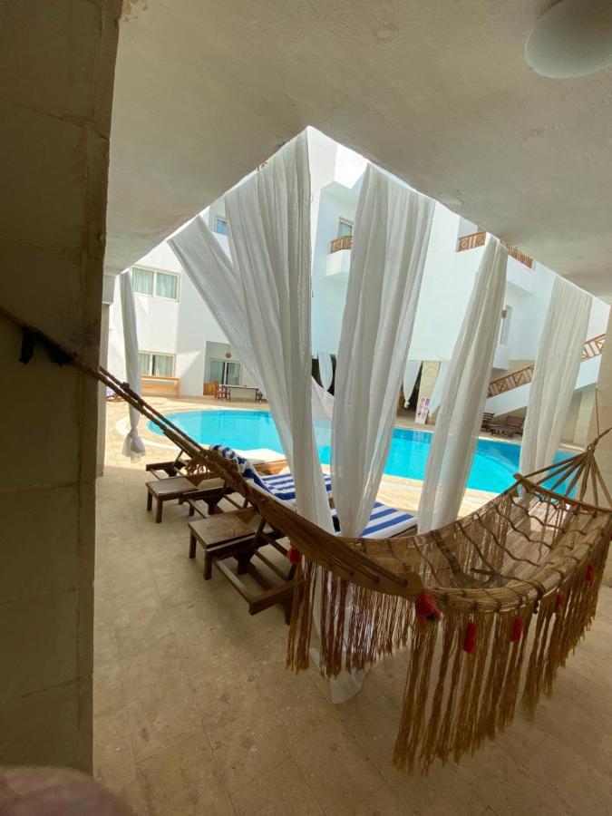 Blue Vision Diving Hotel Marsa Alam Esterno foto